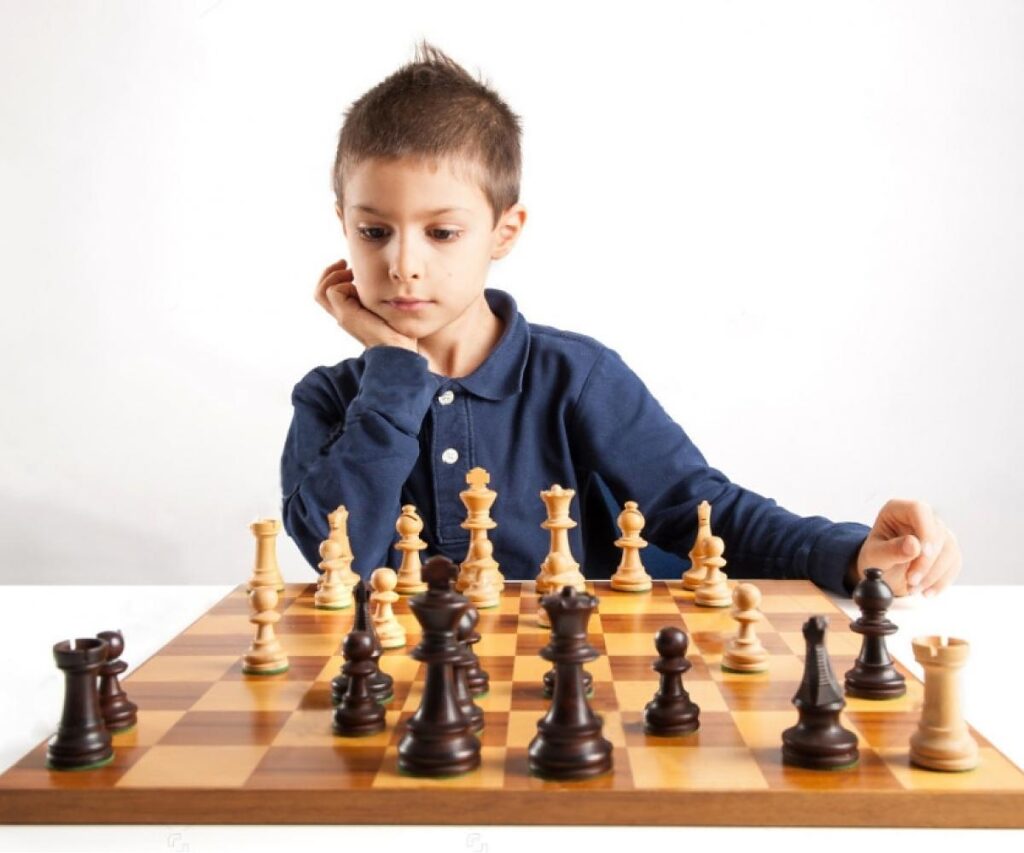 преимущества обучения шахматам 